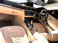 Blue BMW 3-Series Prestige 320 D