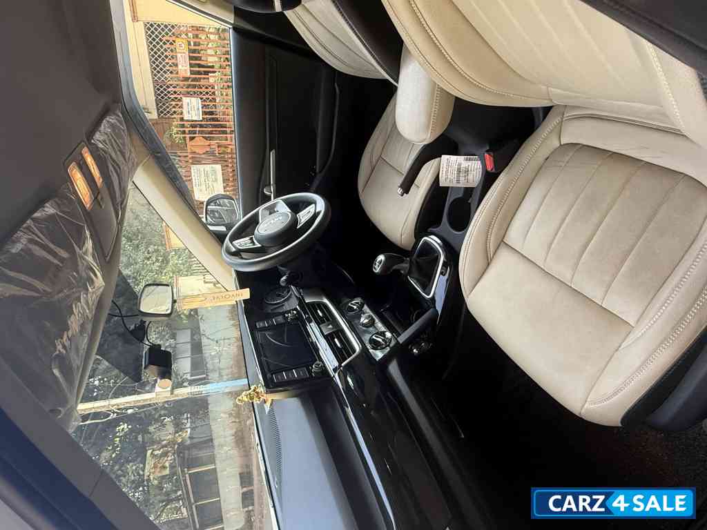 Kia Seltos Htk plus 1.5 MT