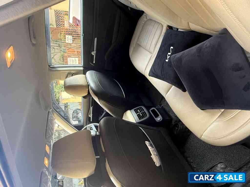 Kia Seltos Htk plus 1.5 MT