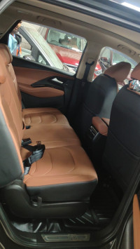 Starry Black MG Hector Plus Savvy pro CVT - 1.5T , starry Black