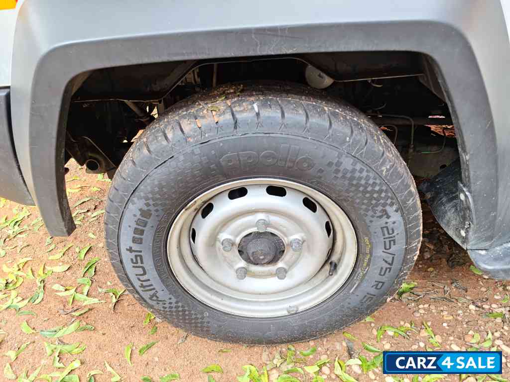 Force Motors Commercial Trax Ambulance