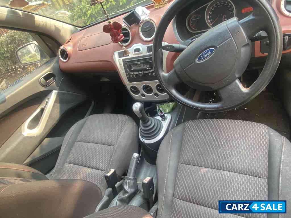 Ford Figo Titanium