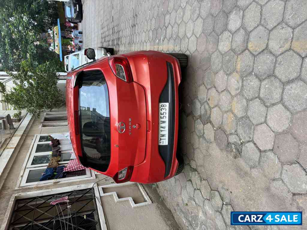Tata Tiago XE