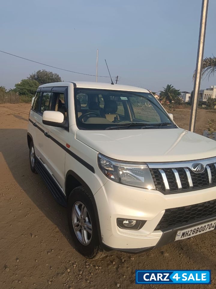 Mahindra Bolero neo N-10