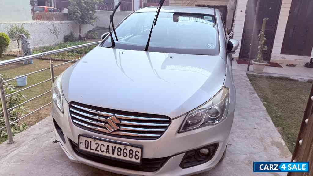 Silky Silver Maruti Suzuki Ciaz Zxi
