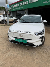 MG ZS EV Exclusive 2023 Model