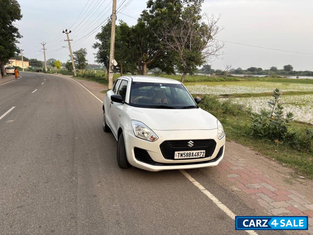 Maruti Suzuki Swift LXI