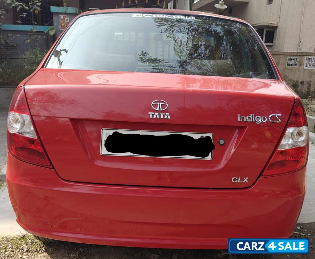 Scarlet Red Tata Indigo CS GLX
