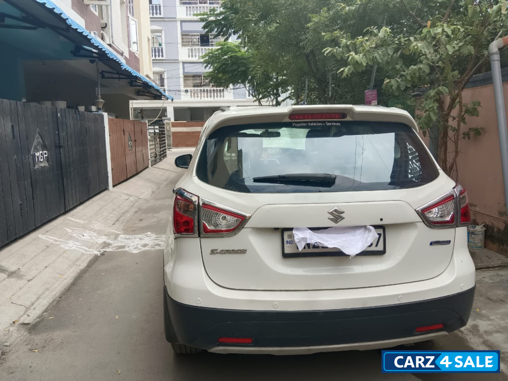 Maruti Suzuki S-Cross ZETA