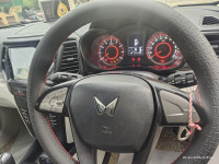 Mahindra XUV300 W6 amt petrol