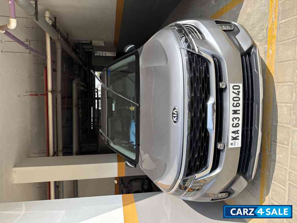 Steel Silver Kia Seltos HTX IVT 1.5G automatic petrol