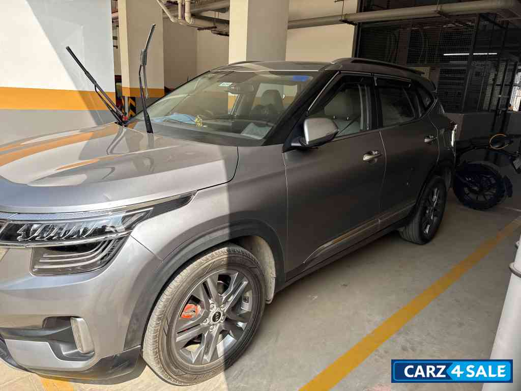 Steel Silver Kia Seltos HTX IVT 1.5G automatic petrol