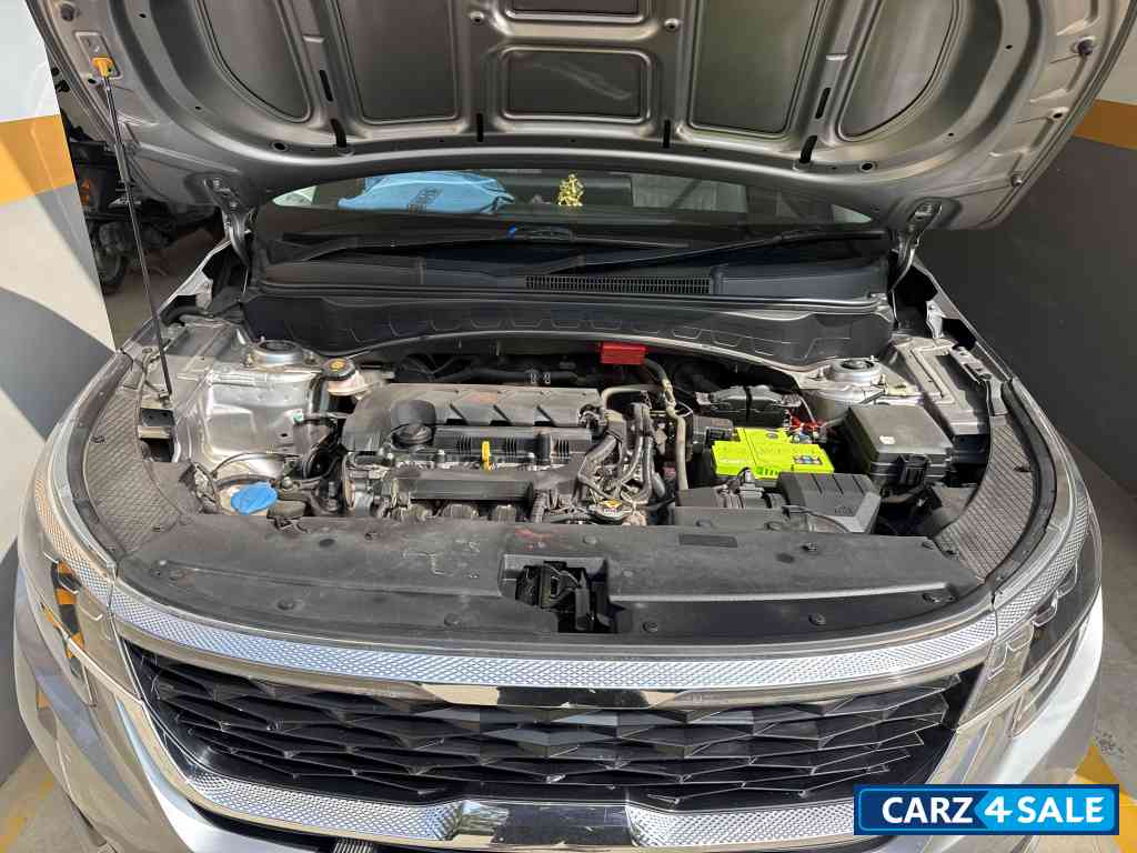 Steel Silver Kia Seltos HTX IVT 1.5G automatic petrol