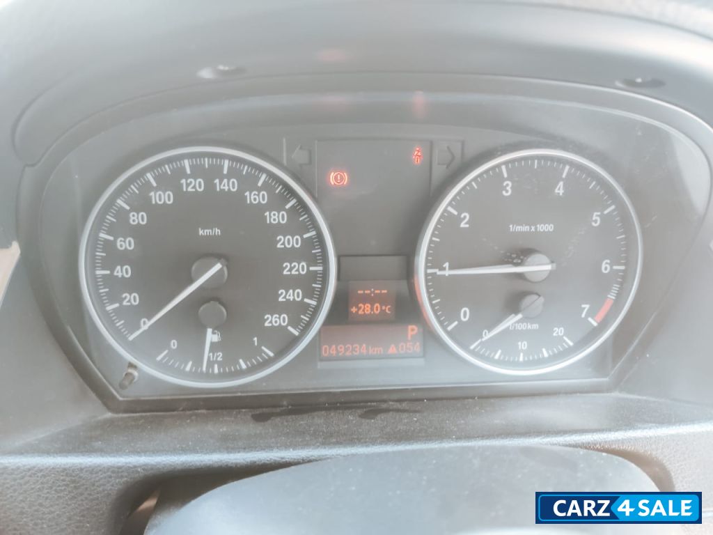 BMW X1 REGISTERED UPTO 2030