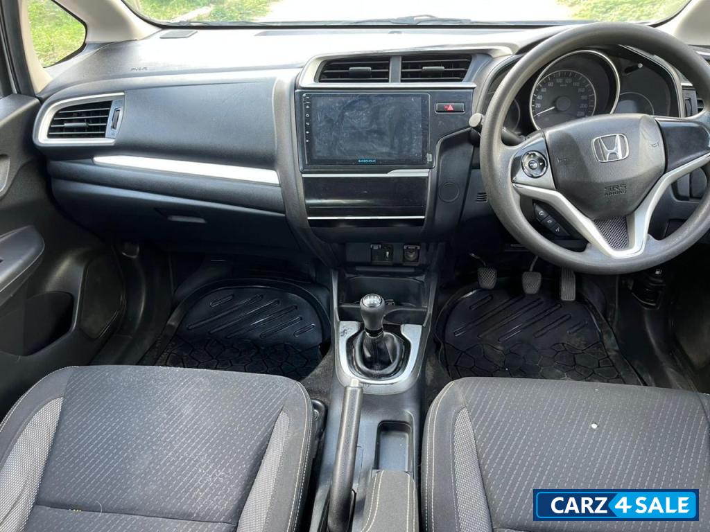 White Honda WR-V VX MT IVTEC