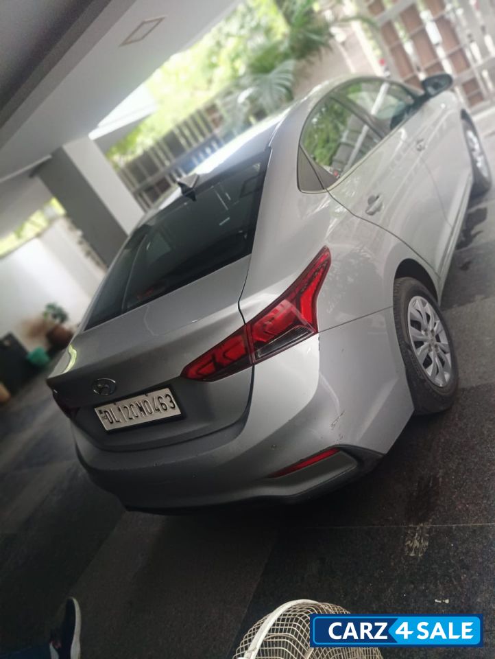 Hyundai Verna Petrol