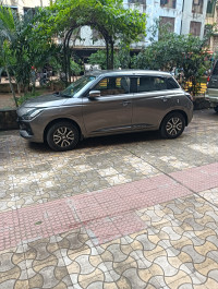 Maruti Suzuki Swift VXI optional AMT 2025 Model