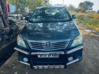 Toyota Innova 2.5g 2012 Model