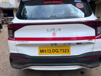 White Kia Carens CARENS D1.5 IMT MDRIVE7