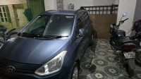 Blue Hyundai  Grand i10