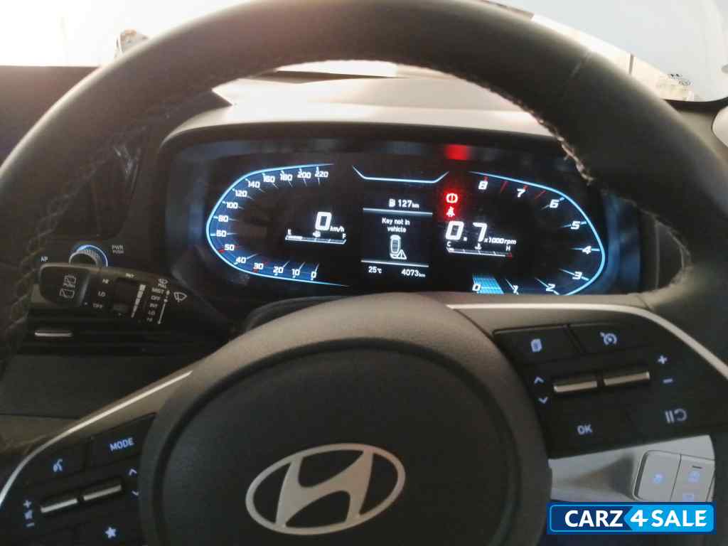 White Hyundai i20 Petrol