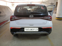 White Hyundai i20 Petrol
