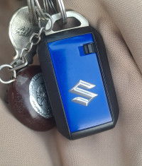 White Maruti Suzuki Ertiga ZXI (O)