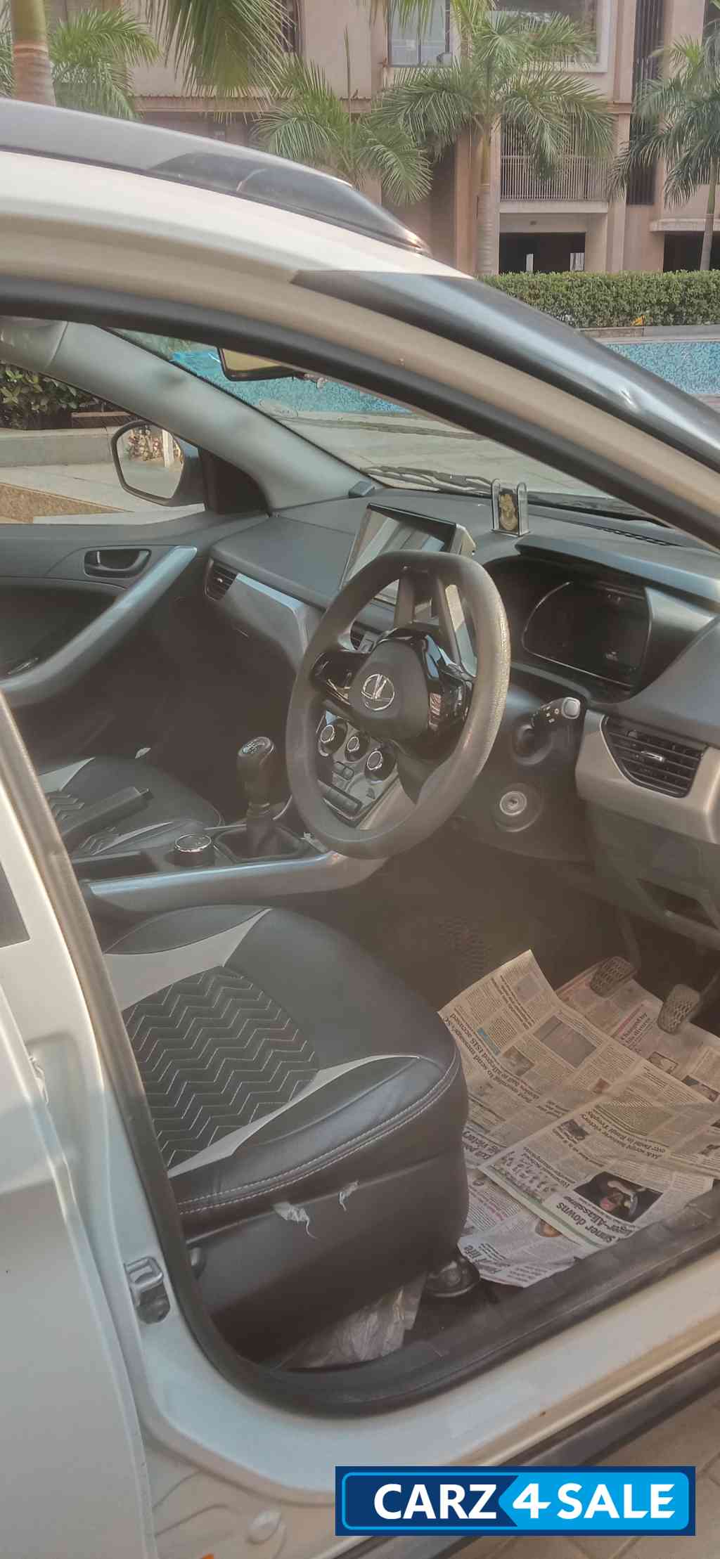 Tata Nexon Xm Sunroof Tata Nexon Xm Sunroof