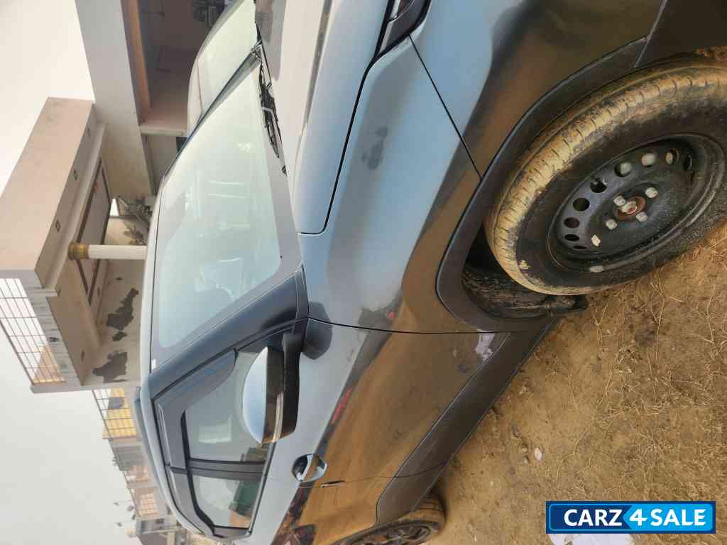 Tata Punch Adv s(icng) Tata Punch Adv s(icng)