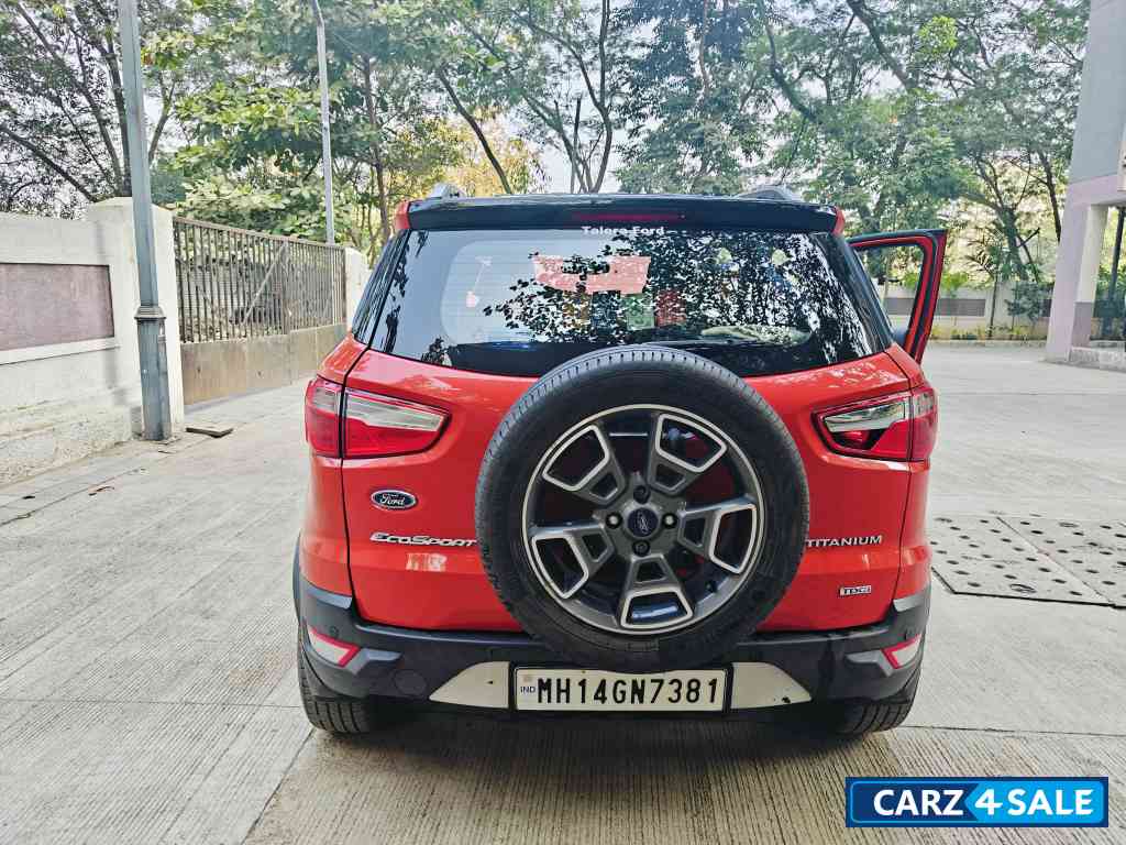 Mars Red Ford Ecosport