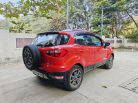 Mars Red Ford Ecosport