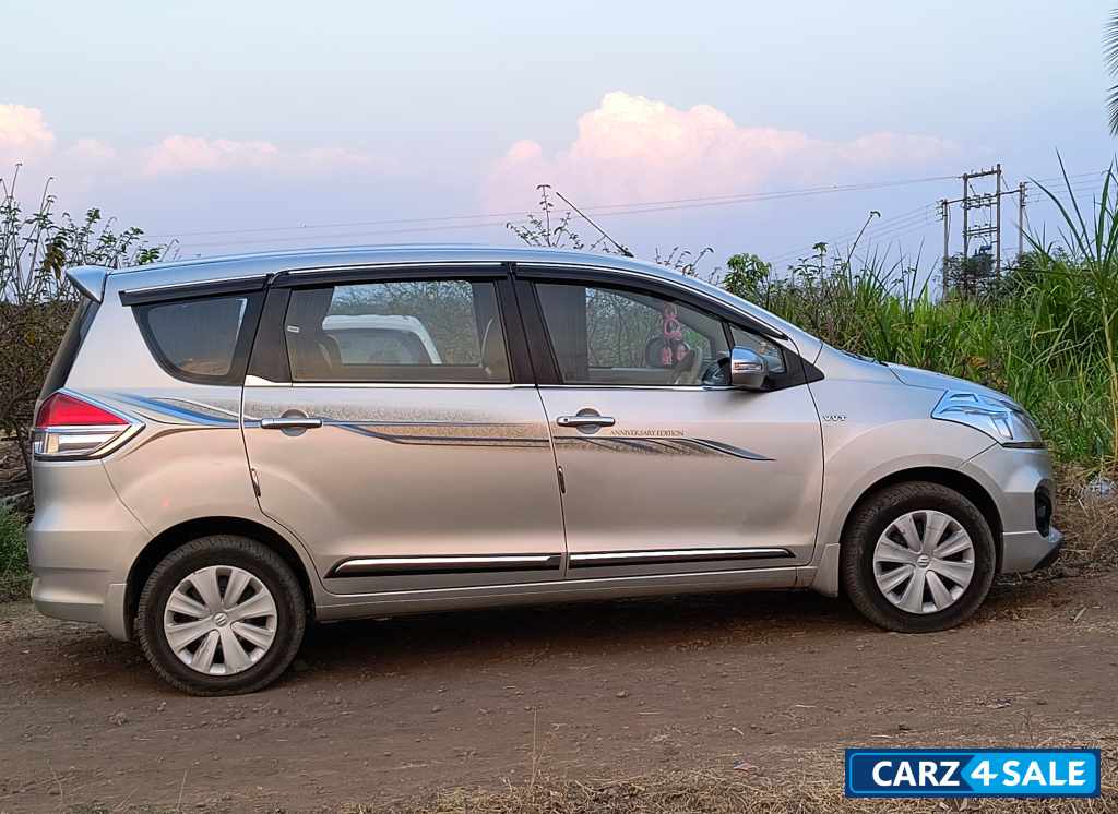 Maruti Suzuki Ertiga Vxi