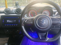 Pearl Artic White Maruti Suzuki Swift VXI