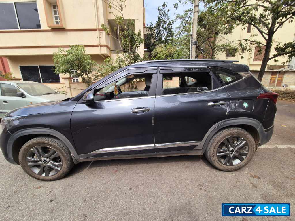 Kia Seltos HTX Manual