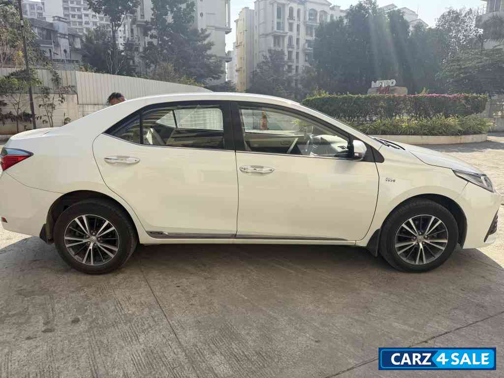 Toyota Corolla Altis