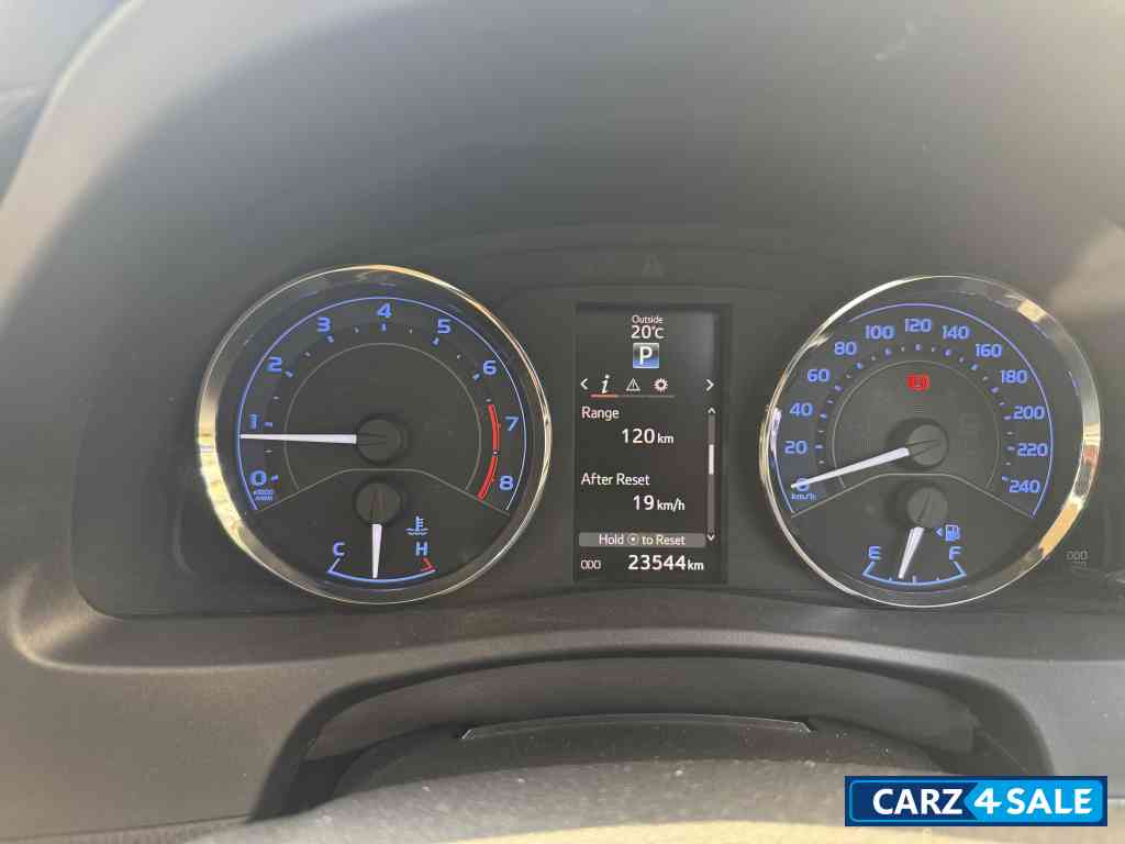 Toyota Corolla Altis