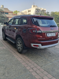 Ford Endeavour 3.2 4x4 AT Titanium