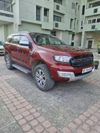 Ford Endeavour 3.2 4x4 AT Titanium