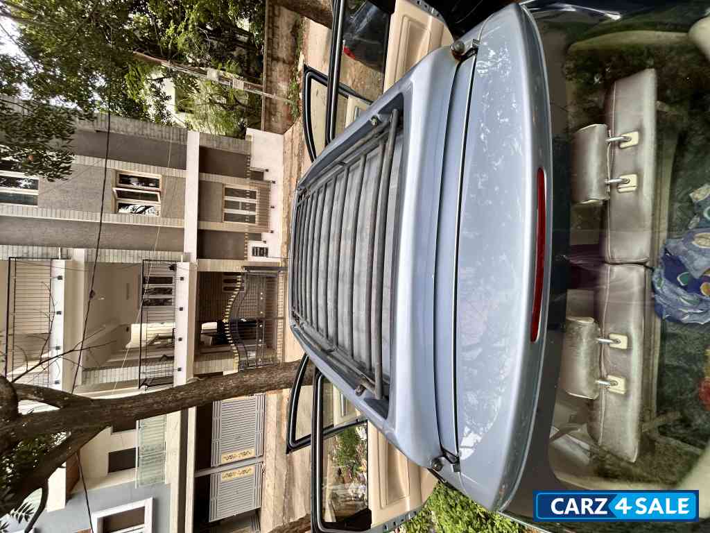 Blue Maruti Suzuki Ertiga Vxi