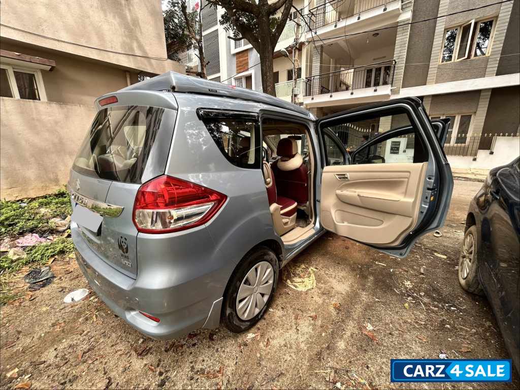 Blue Maruti Suzuki Ertiga Vxi