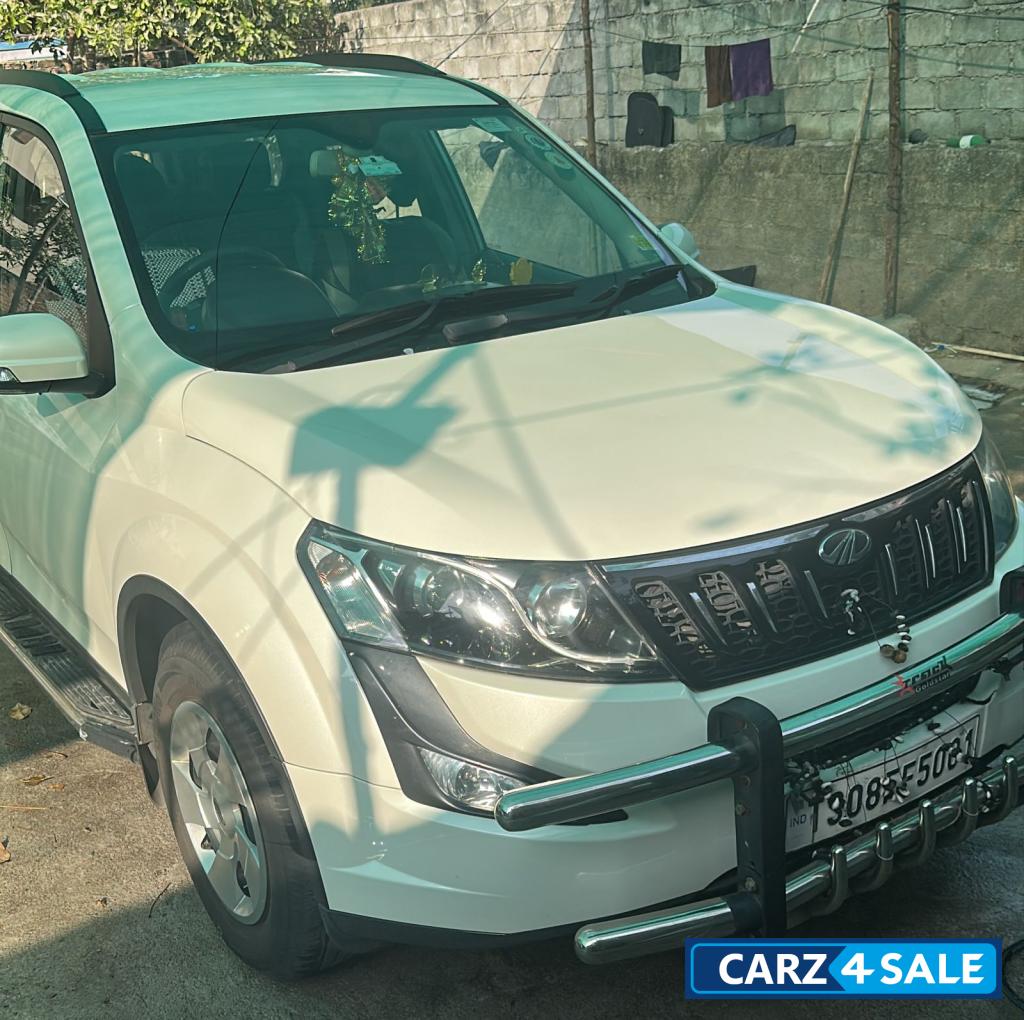 Mahindra XUV 500 W6 Mahindra XUV 500 W6