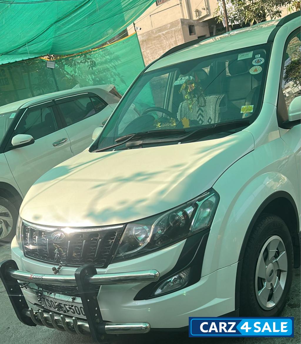 Mahindra XUV 500 W6 Mahindra XUV 500 W6