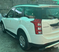 Mahindra XUV 500 W6