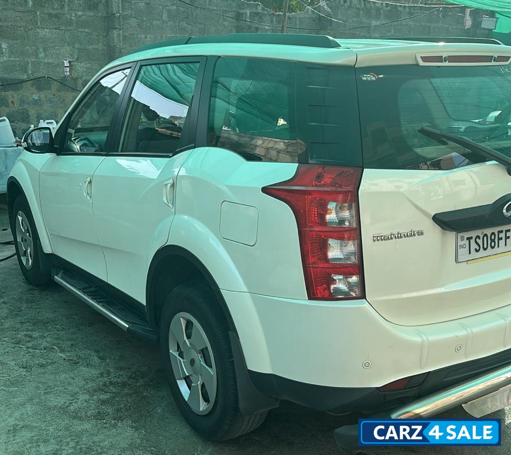 Mahindra XUV 500 W6 Mahindra XUV 500 W6