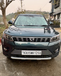 Aqua Marine Mahindra XUV300 W8 optional automatic