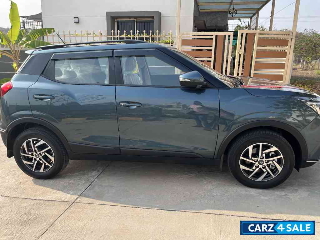 Aqua Marine Mahindra XUV300 W8 optional automatic Aqua Marine Mahindra XUV300 W8 optional automatic