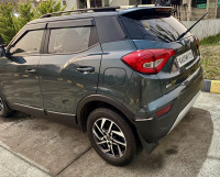 Aqua Marine Mahindra XUV300 W8 optional automatic