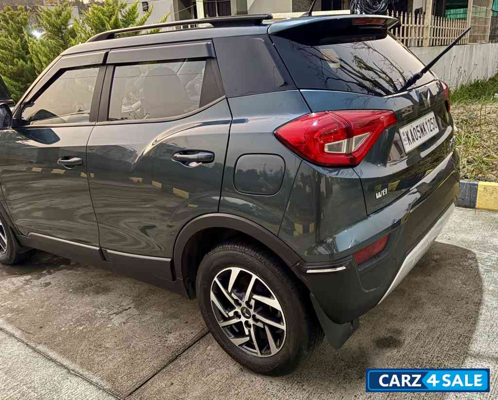 Aqua Marine Mahindra XUV300 W8 optional automatic Aqua Marine Mahindra XUV300 W8 optional automatic