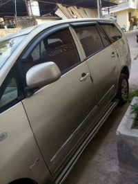 Toyota Innova Glx