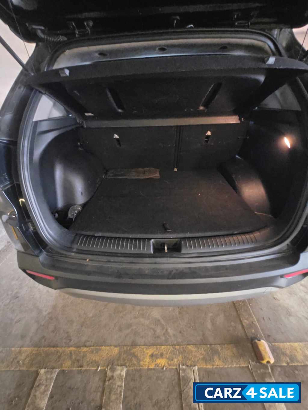 Phantom Black Hyundai Creta 1.6 SX AT PETROL